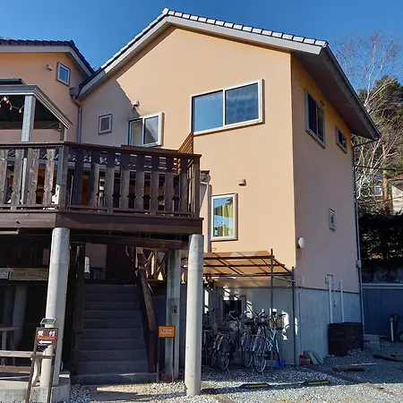 Orange Cabin Inn Far From Station Fujikawaguchiko Exterior photo