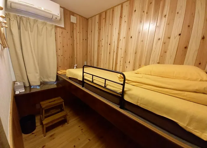 Orange Cabin Inn